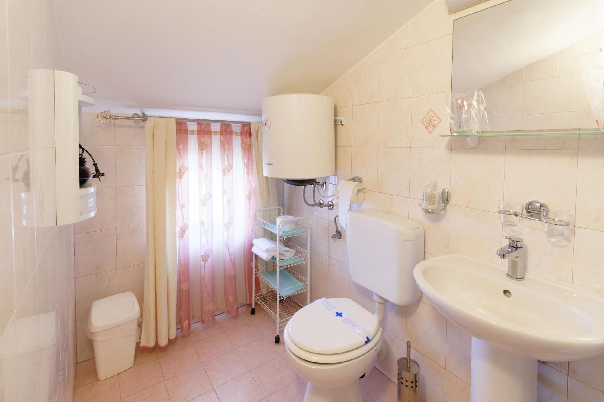 Holiday Home Nevena By Rent Istria Buje Szoba fotó